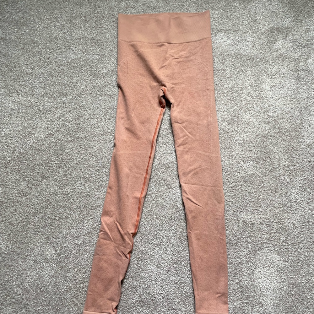 Outdoor voices leggings